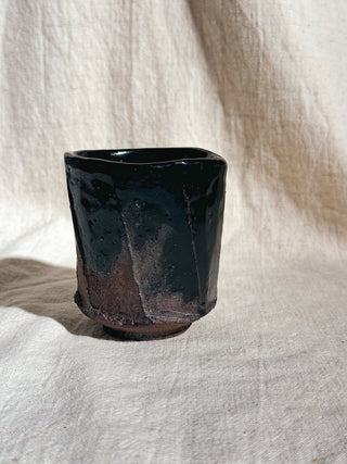 Hagi ware Black Glazed Yunomi Tea & Coffee Cup 
#7 200ml | Eiichi Shibuya