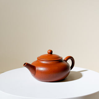 Antique Yixing Teapot #23 Nurtured Hong Ni 90ml [Reserved]