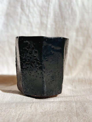 Hagi ware Black Glazed Yunomi Tea & Coffee Cup #5 200ml | Eiichi Shibuya